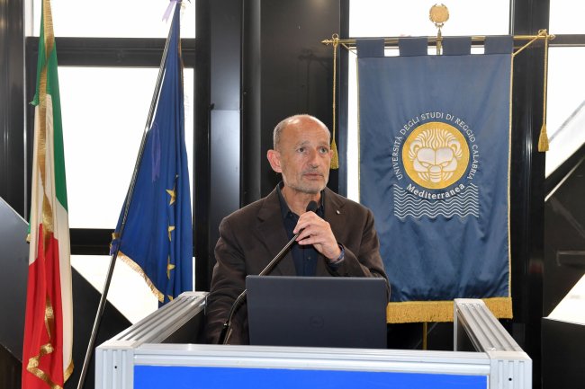 Zimbalatti, Campus, Ministro Bernini, Villari