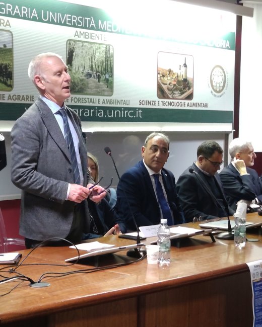 L'ambiente patrimonio di tutti - Seminario - Seminar -The environment, everyone's heritage - Agraria - Agriculture